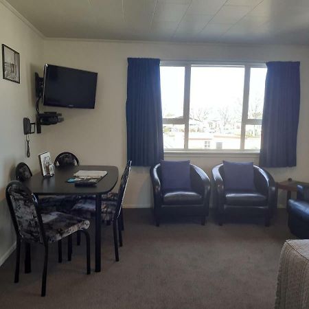 Aaa Thames Court Motel Oamaru Exteriér fotografie