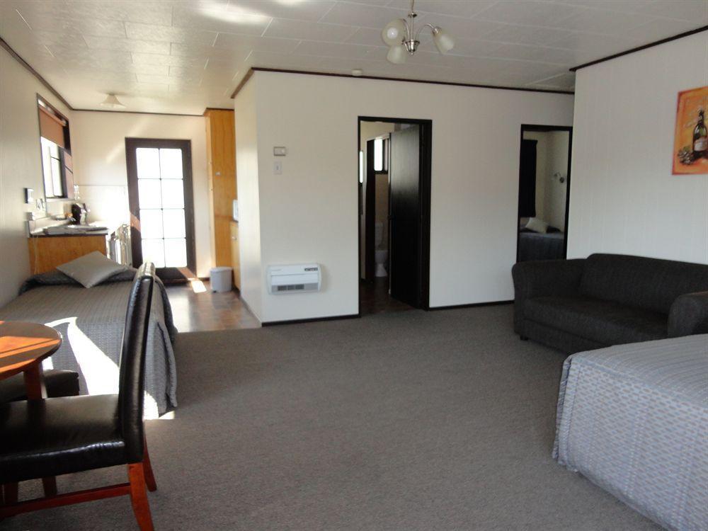 Aaa Thames Court Motel Oamaru Exteriér fotografie