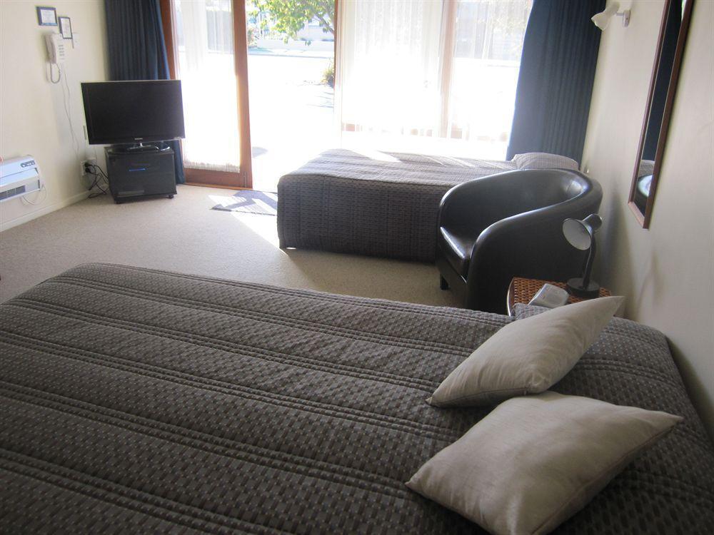 Aaa Thames Court Motel Oamaru Exteriér fotografie