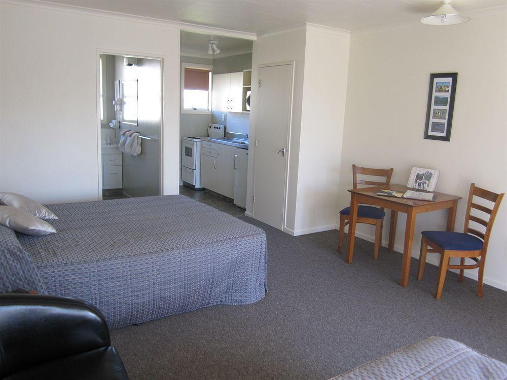 Aaa Thames Court Motel Oamaru Exteriér fotografie