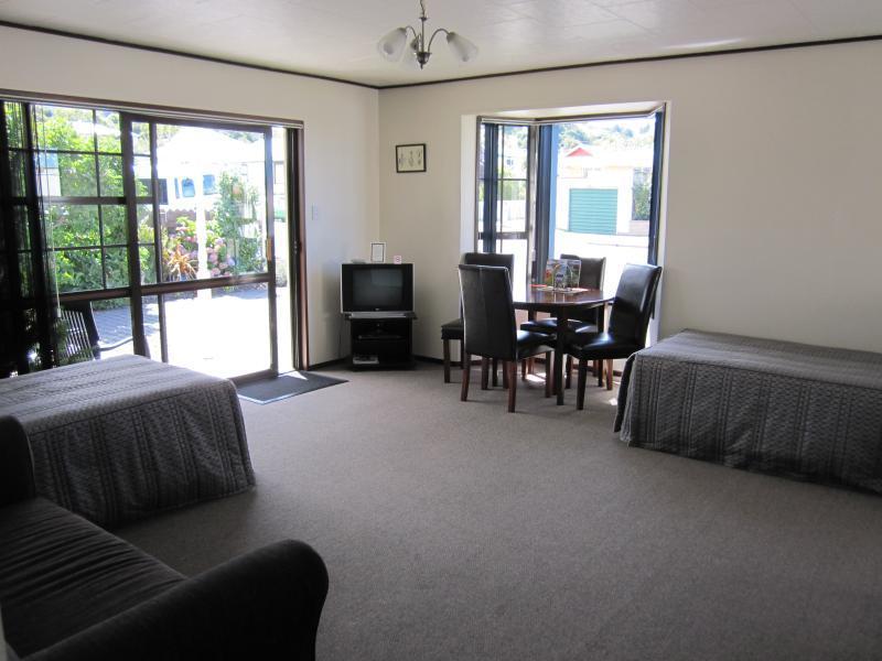 Aaa Thames Court Motel Oamaru Exteriér fotografie