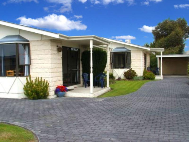 Aaa Thames Court Motel Oamaru Exteriér fotografie