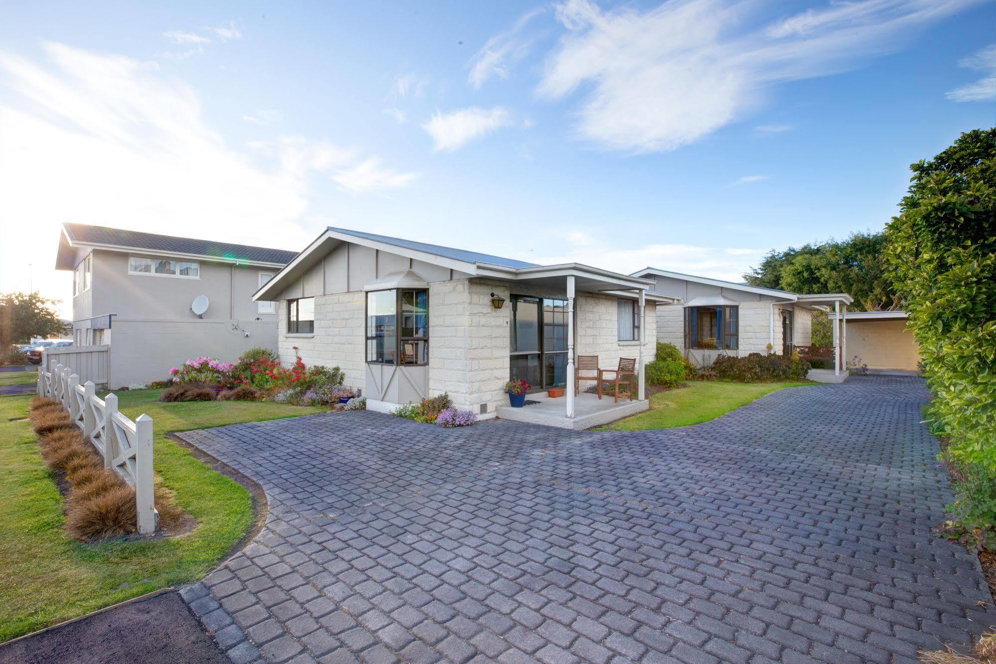 Aaa Thames Court Motel Oamaru Exteriér fotografie