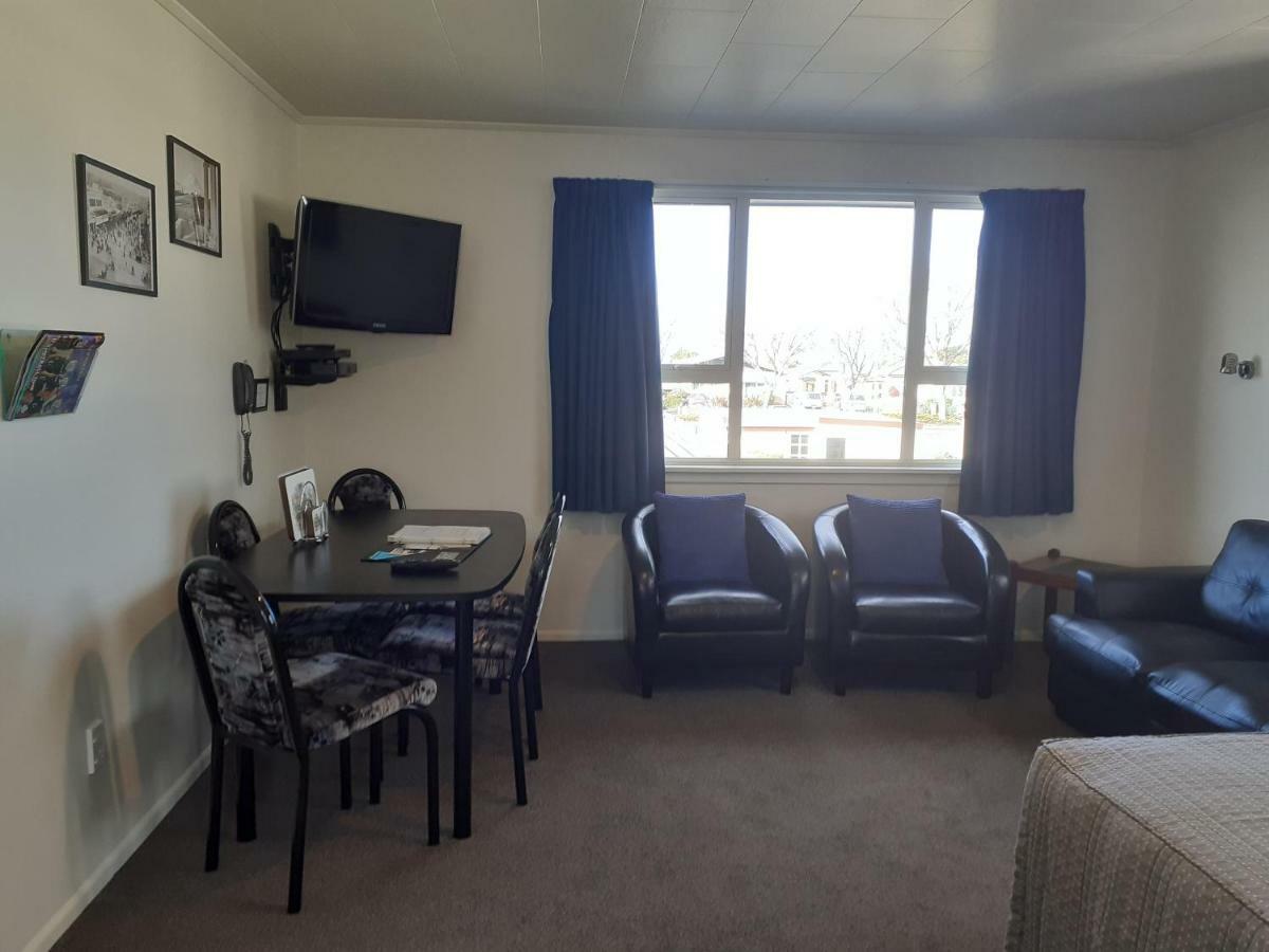 Aaa Thames Court Motel Oamaru Exteriér fotografie